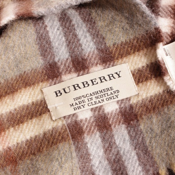 Fake-Spotting - How to recognize an original Burberry scarf
